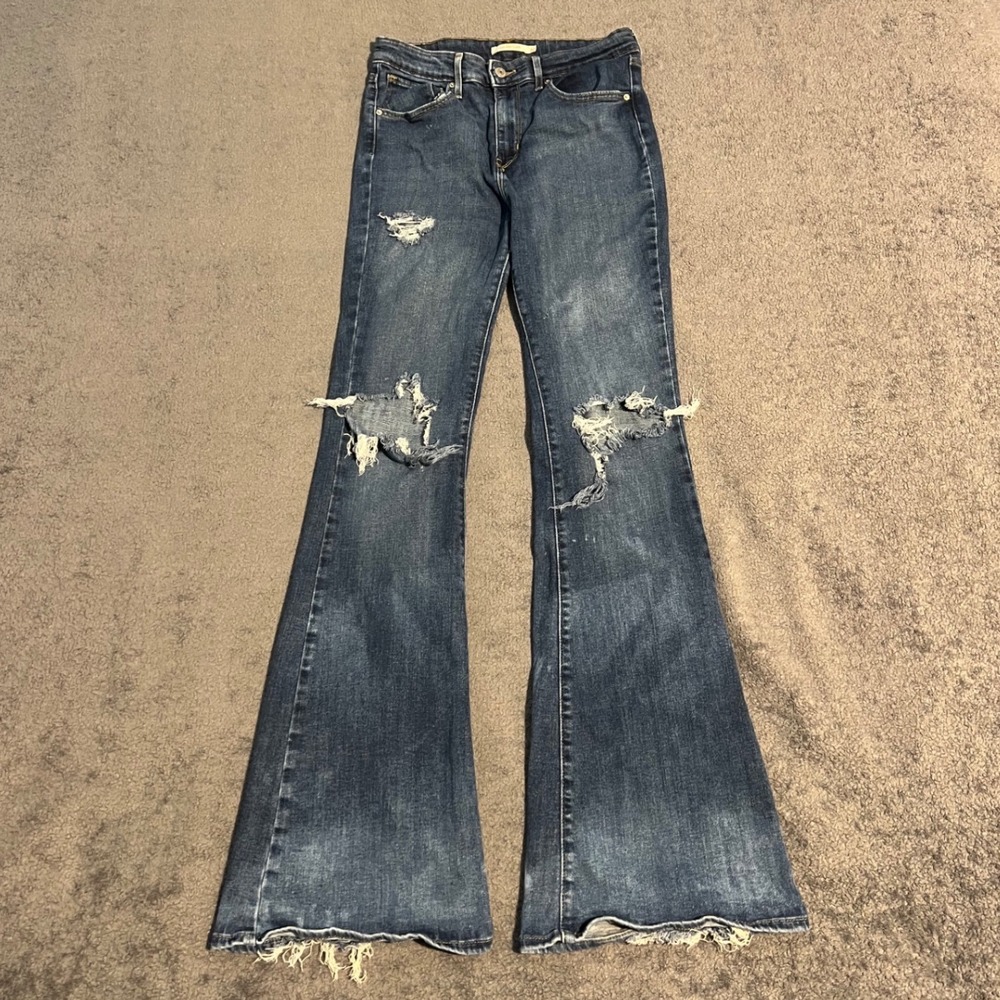 Levi's High Rise Flare Distressed Jeans Blue Size 30x33 Frayed Hem